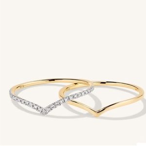 ‼️SOLD‼️Mejuri wishbone stacker rings set
